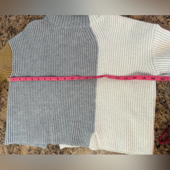 Anthropology RAGA Colorblock Turtleneck Sweater Large Repair Piece - Picture 7 of 8